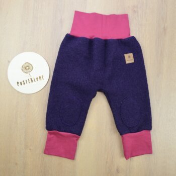 Walkhose lila mit rosa Bündchen